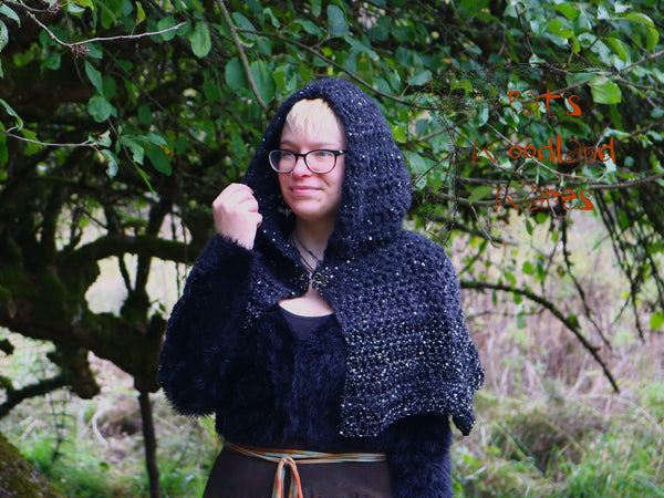 Hooded Capelet - Starry Night