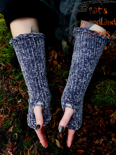 Arm Warmers - Velvet Branches (Vegan)