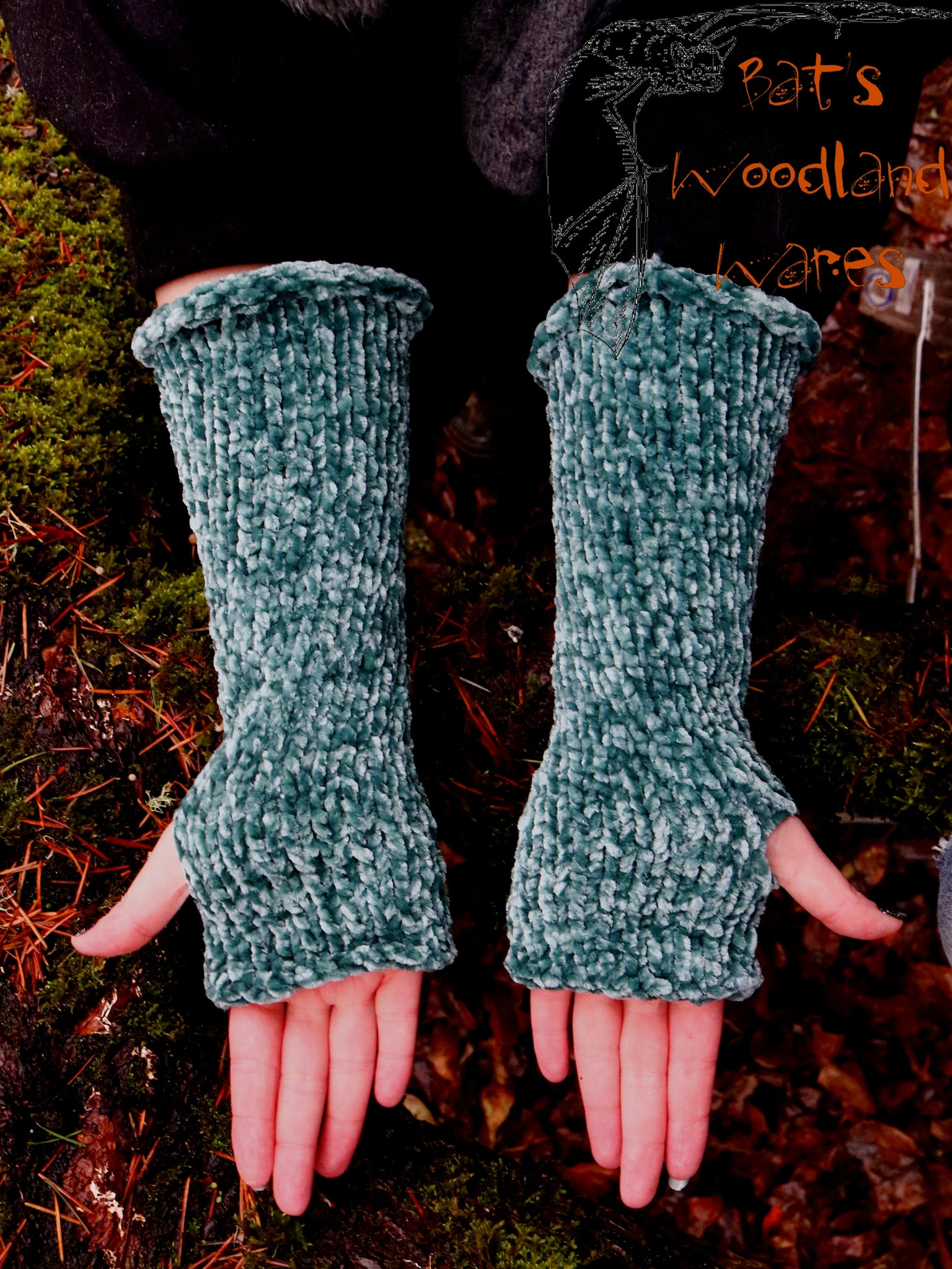 Arm Warmers - Velvet Branches (Vegan)