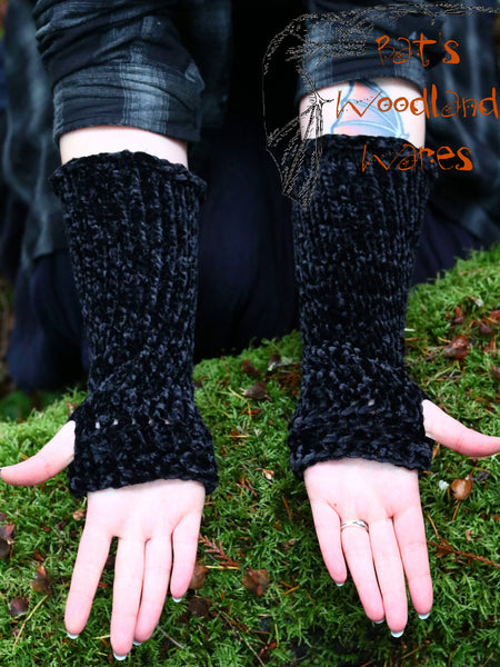 Arm Warmers - Velvet Branches (Vegan)