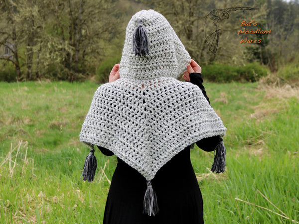 Hooded Capelet - Karstark