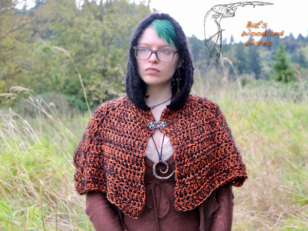 Hooded Capelet - Hallows Eve