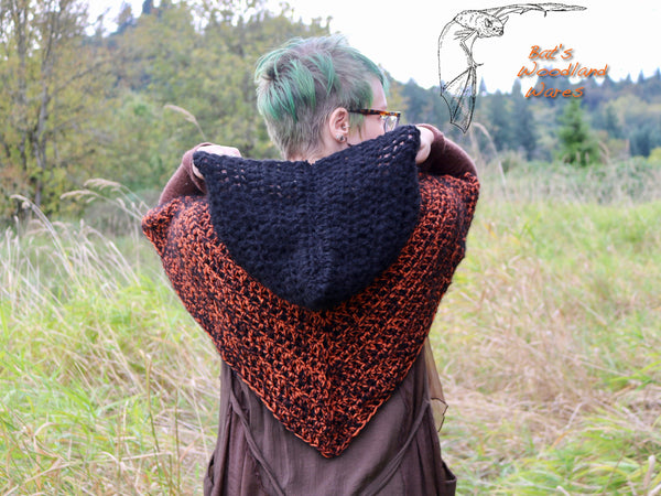 Hooded Capelet - Hallows Eve